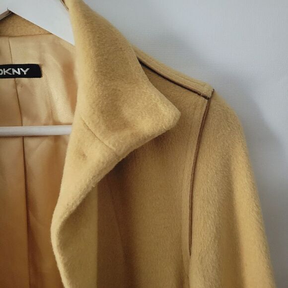 DKNY Camel Wool Coat (XS?) - Picture 5 of 15